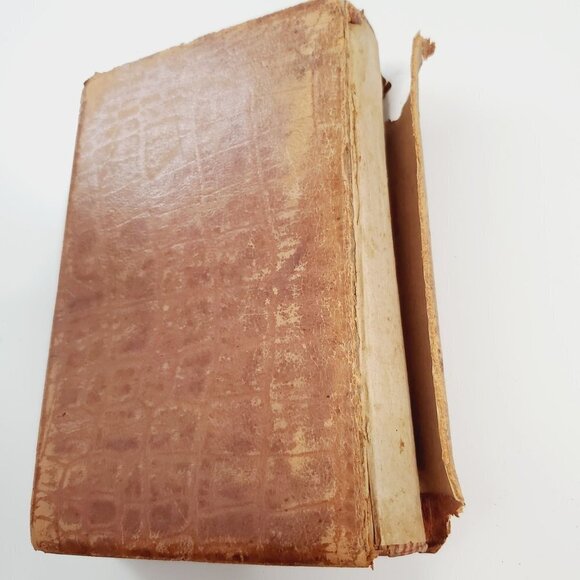 Antique Victorian Book 1860 - 1970 Alfred Tennyson Poems - Picture 5 of 13